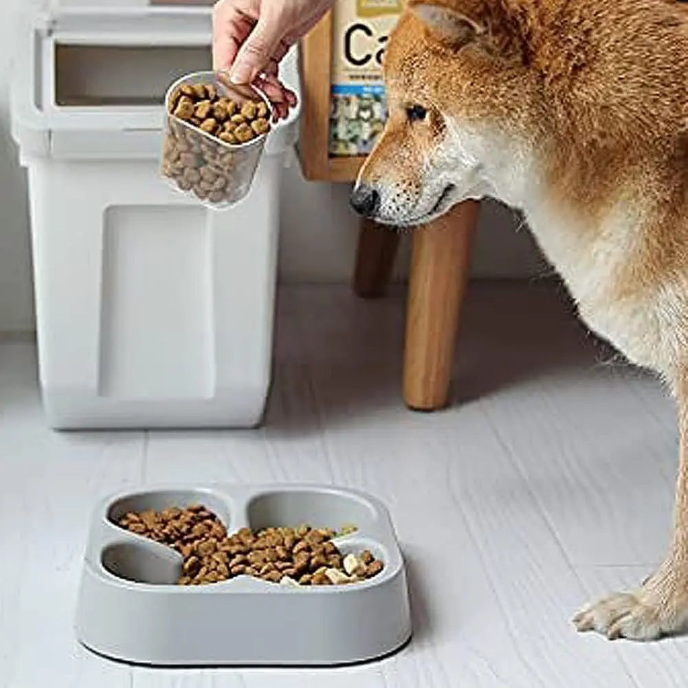 Pet Food Storage Container, 22Lb Grain Storage Barrels Sealed Bucket On Wheels Dog Cat Dry Food Bin Rice Flour Boxes With Scoop