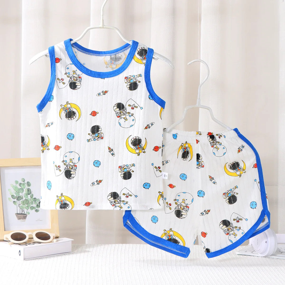 2025 New Kids Sleeveless Set Summer Cotton Girls' Shorts Pajamas Korean Style Boys' Tank Top Outfit Children Clothing Set