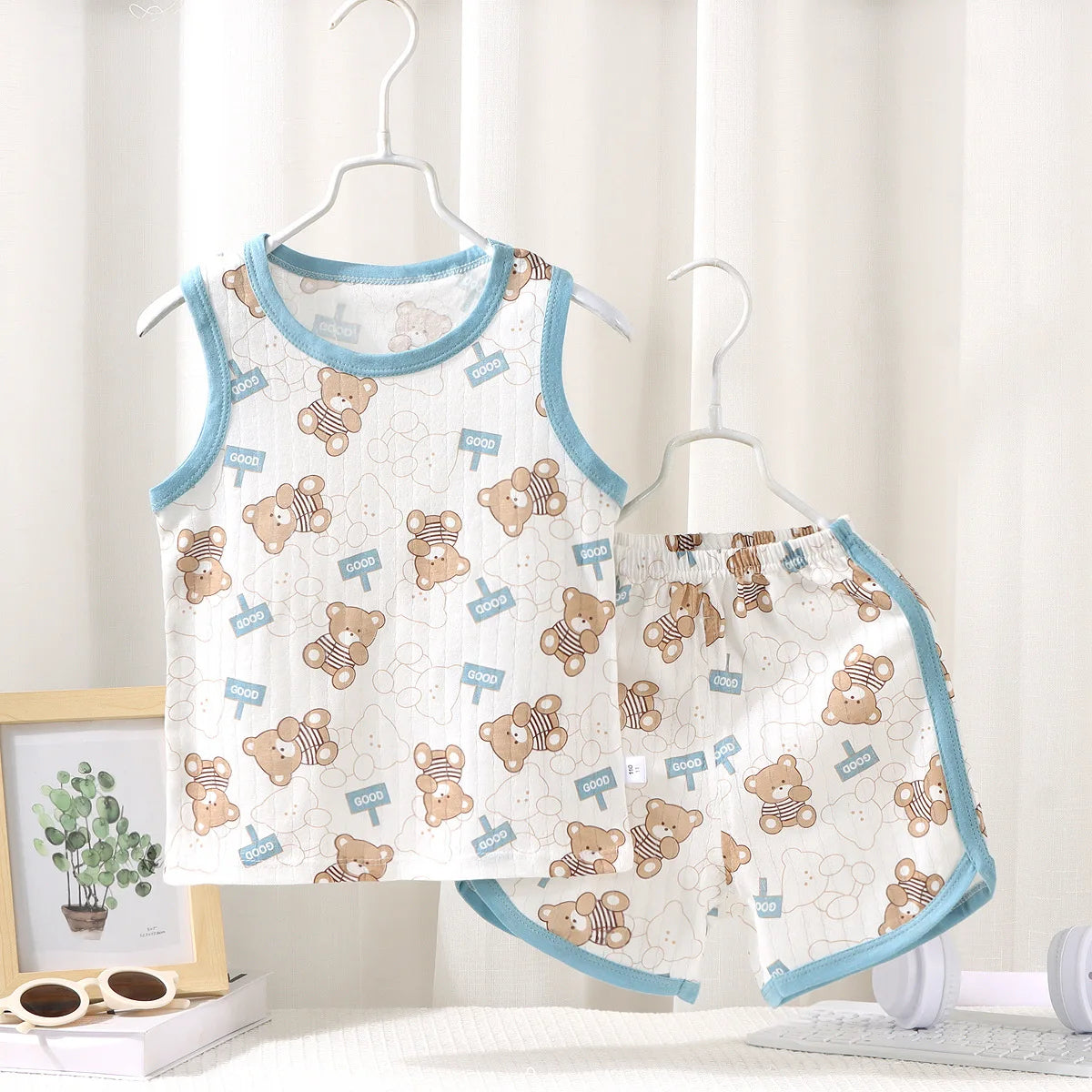 2025 New Kids Sleeveless Set Summer Cotton Girls' Shorts Pajamas Korean Style Boys' Tank Top Outfit Children Clothing Set