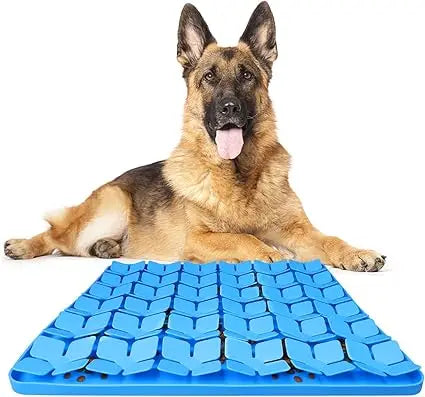 Snuffle Mat for Dogs,Premium Silicone Dog Food Mat 16“x16”Interactive Feed Game for Boredom,Encourages Natural Foraging Skills a
