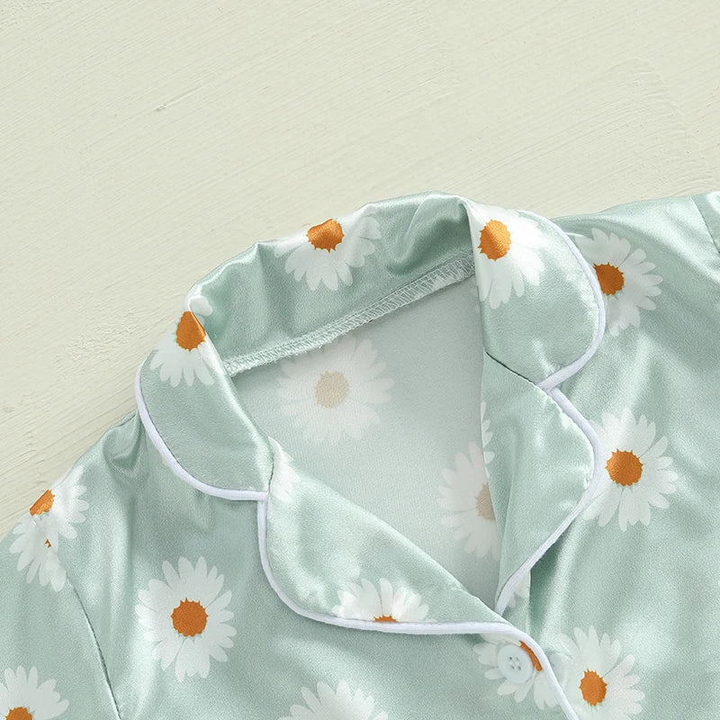 Unisex Summer Silk Pajama Set with Tropical Print Short Sleeve Lapel Button Down Shirt and Matching Shorts for Loungewear