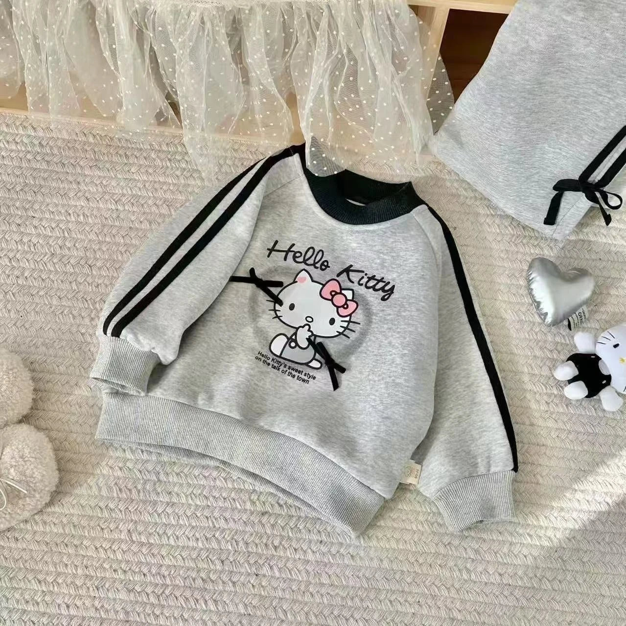 Baby Girl Clothes Set Autumn Kid Hello Kitty Sweatshirts Pullover Bow Top & Striped Pants 2pcs Suit Children Tracksuits Outfits